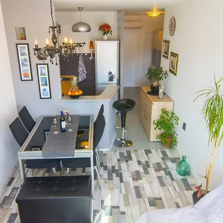 Apartman Happy Grey Split