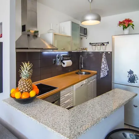 Happy Grey Apartman Split